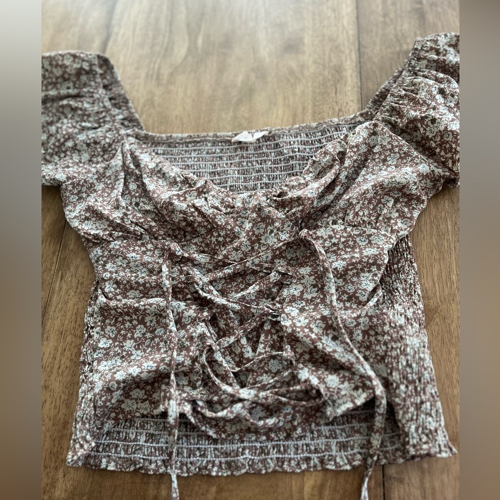 Floral top